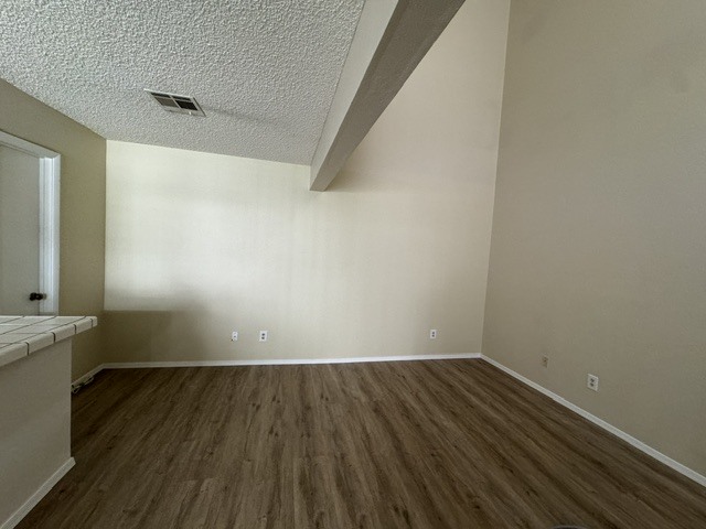 Photo - 1020 Willow Tree Dr Unit B