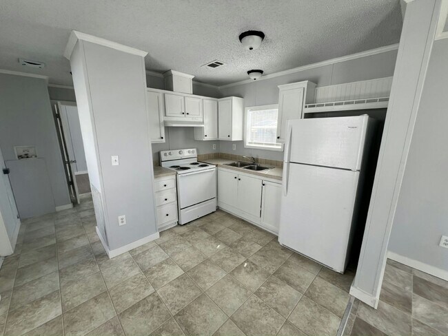 Photo - 2218 Chicago Cubs St