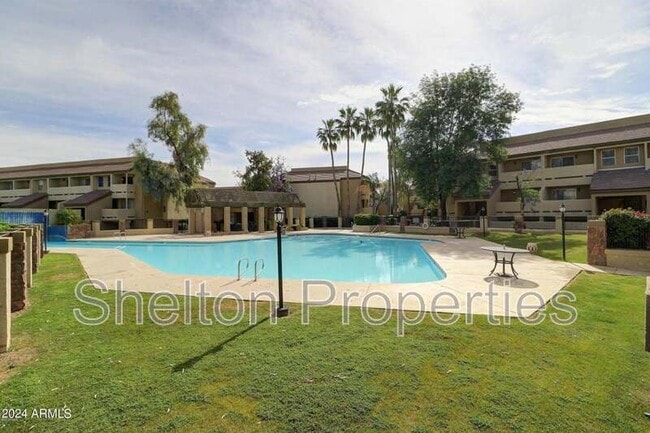 Building Photo - 1331 W Baseline Rd Unit 242