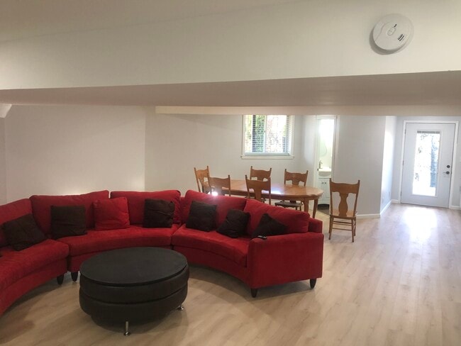 Photo - 9129 Heritage Ct Unidad Lower Level