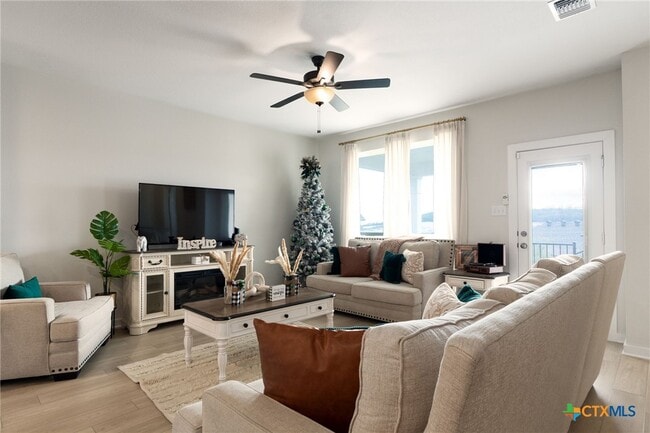 Photo - 437 Appalachian Trl