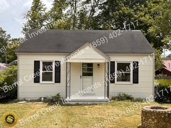 Building Photo - 2-Bed 1-Bath House