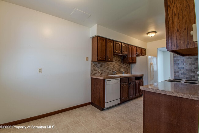 Photo - 414 Melrose Ave