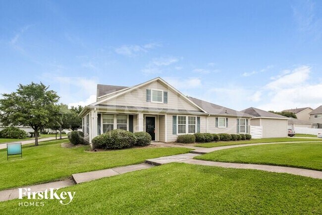 Photo - 20830 Settlers Lake Cir N Casa