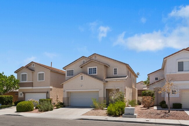 Building Photo - 8867 W Oquendo Rd Rental
