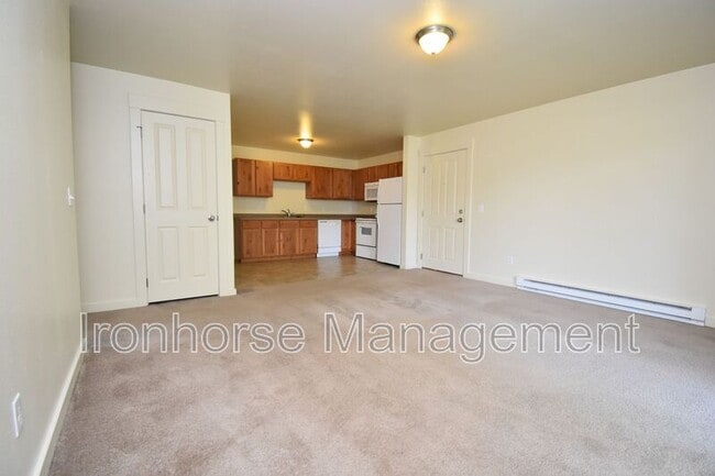 Photo - 807 W Villard St Unit #19
