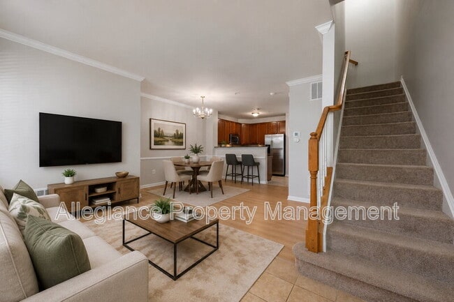 Photo - 15555 John Diskin Cir