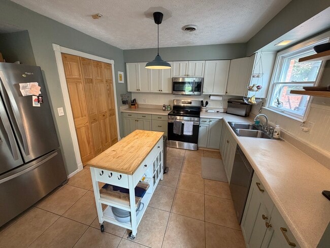 Photo - 1411 Kensington Rd Unit 4C