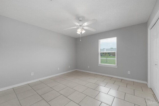 Photo - 3868 Mariners Dr