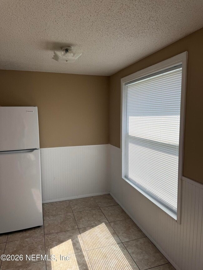 Photo - 1323 Solar Cir