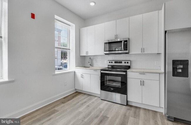 Photo - 2046 E Huntingdon St Unit 1R