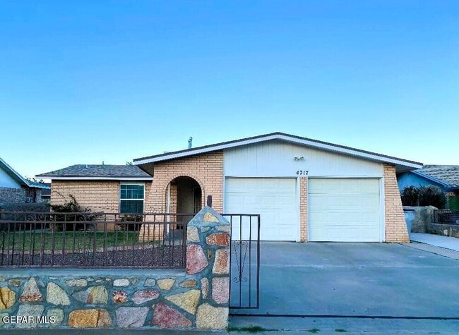 Building Photo - 4717 G V Underwood Dr