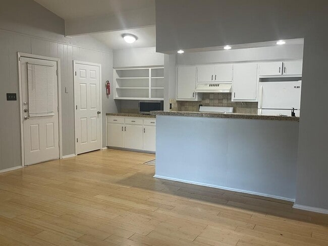 Photo - 8003 Pinedale Cove