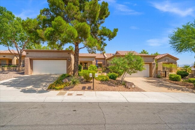 Renovated Single Story In Sun City Summerlin - Renovated Single Story In Sun City Summerlin Casa