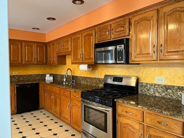 Photo - 16501 Nottingham Ct