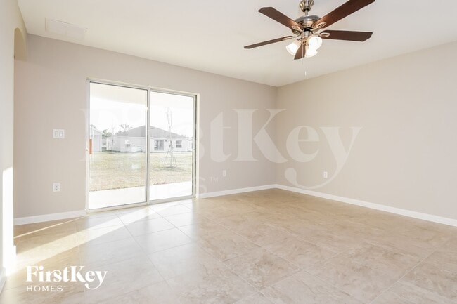 Photo - 618 Lindbergh Wy