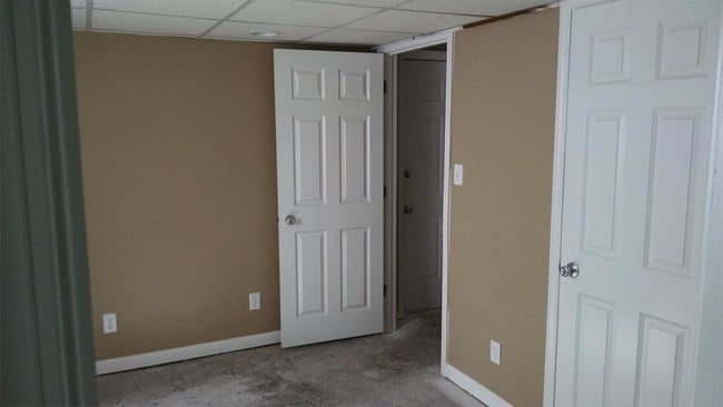 Photo - 5250 S 49th St