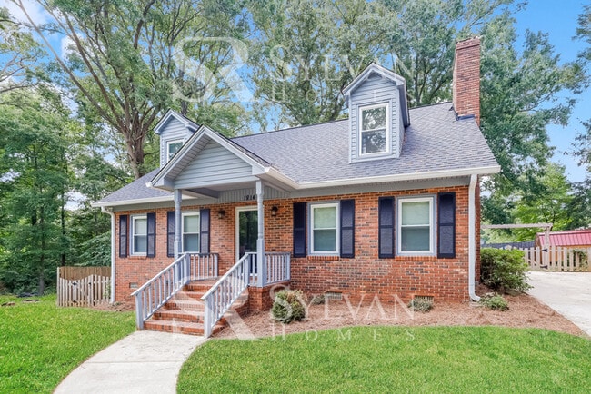 Photo - The living is easy in this 4 bedroom, 2 bathroom home