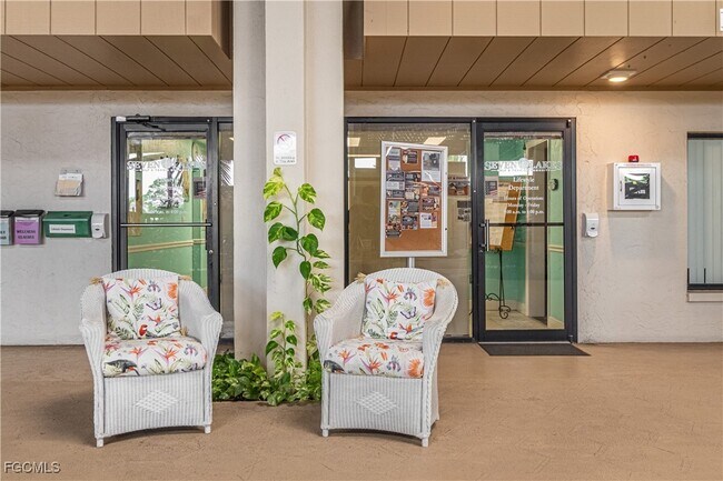 Photo - 1828 Pine Valley Dr Unit 110