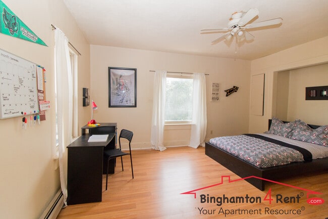Photo - 141 Murray St Unit 3