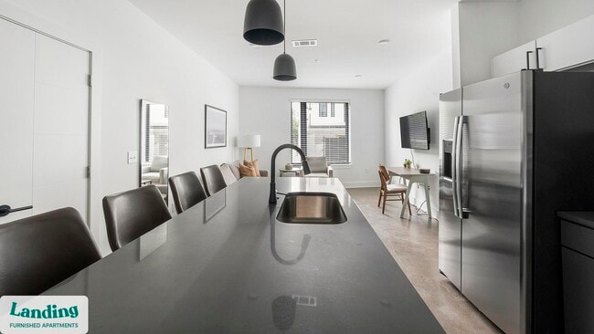 Photo - 715 Merritt Ave Unidad A-132.1404857