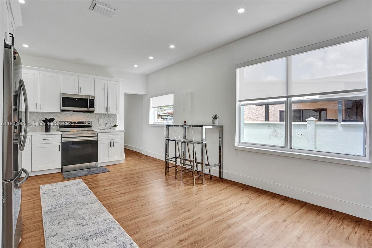 Photo - 2978 SW 14th St (Miami, FL)