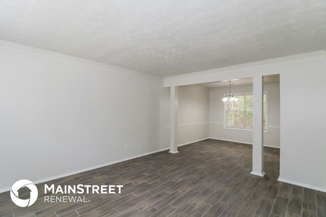 Photo - 2450 Northmill Ln