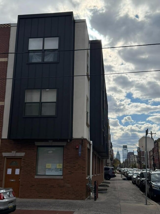 Building Photo - 1618 Cecil B. Moore Ave