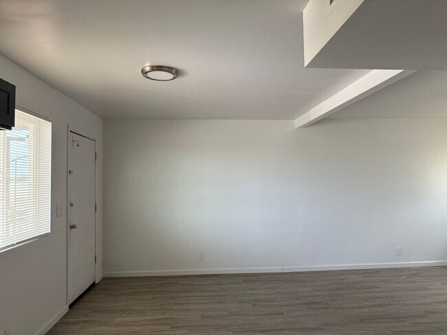 Photo - 1 Bedroom Phx. Apartment Unit 16Th St.