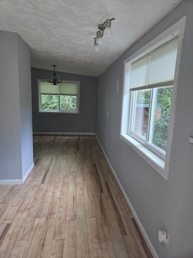 Photo - 81 Bridle Way