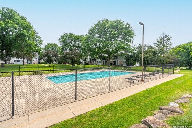 Photo - Canopy Collection - Canopy Ridge