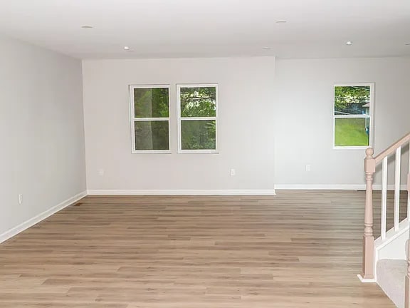 Photo - 8906 Chestnut Ave