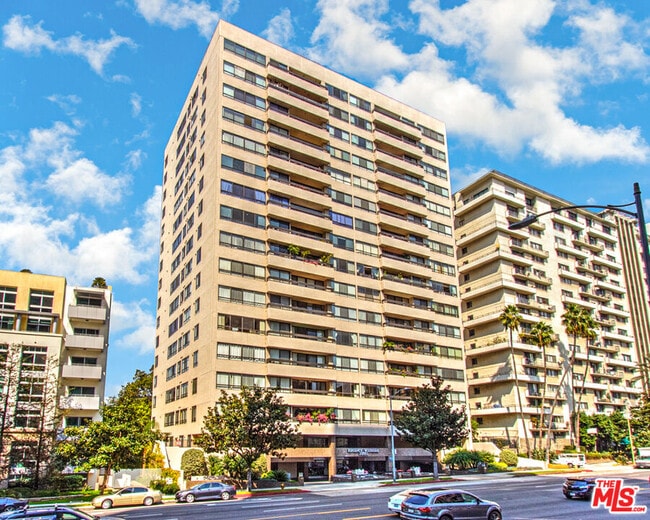 Building Photo - 10551 Wilshire Blvd Unit 1103