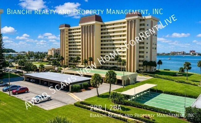 Building Photo - 4575 Cove Cir