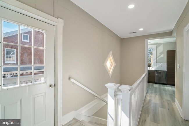 Photo - 81 Liberty St Unit 3