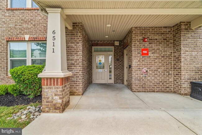 Photo - 6511 Walcott Ln Unit 202