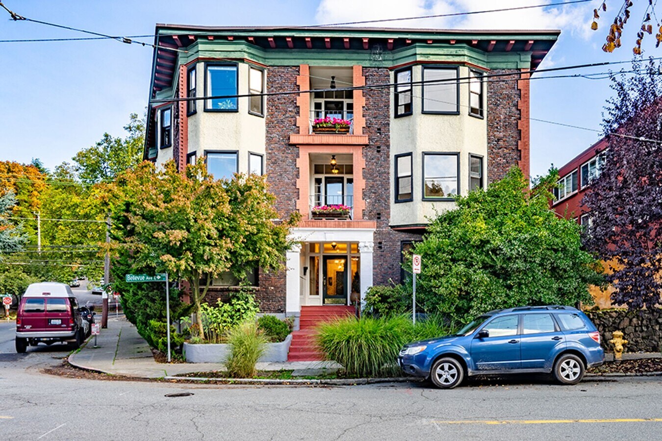 Photo - Heights Court