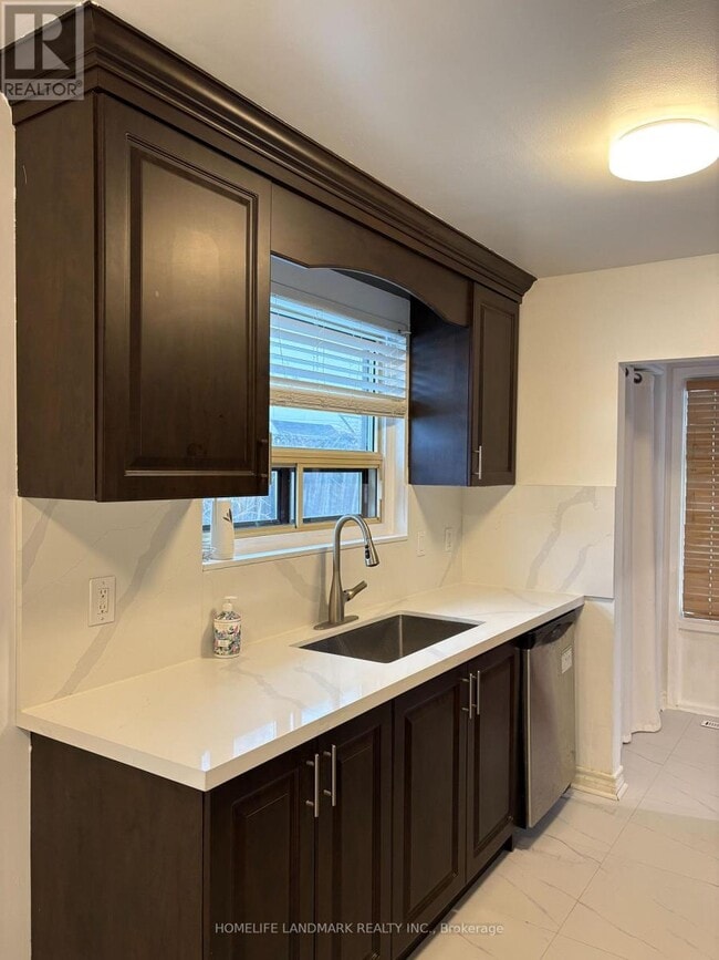 Photo - 1233 Fairdale Dr