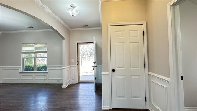 Photo - 4408 Black Hills Dr NW