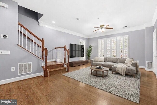 Photo - 2392 Brookmoor Ln