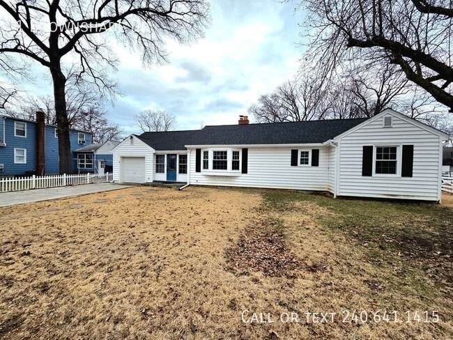 Photo - 1 Brownshade Dr SW