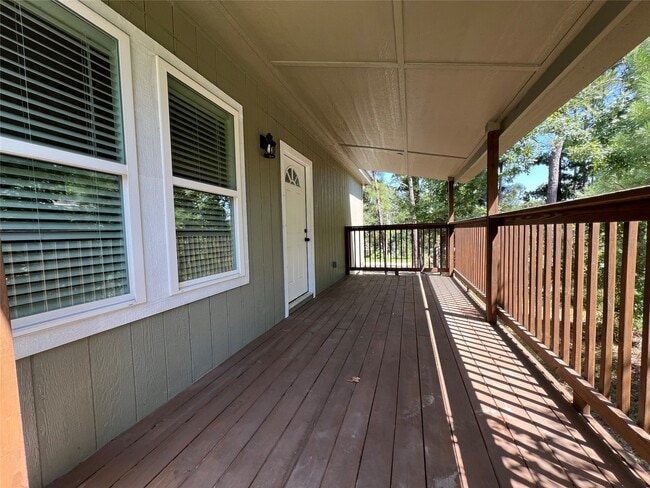 Photo - 436 Shadywood Dr