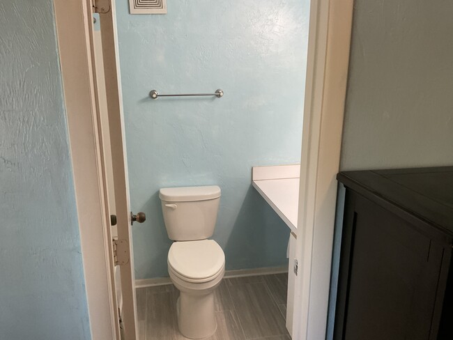 Photo - 4000 SW 23rd St Unit 1-202
