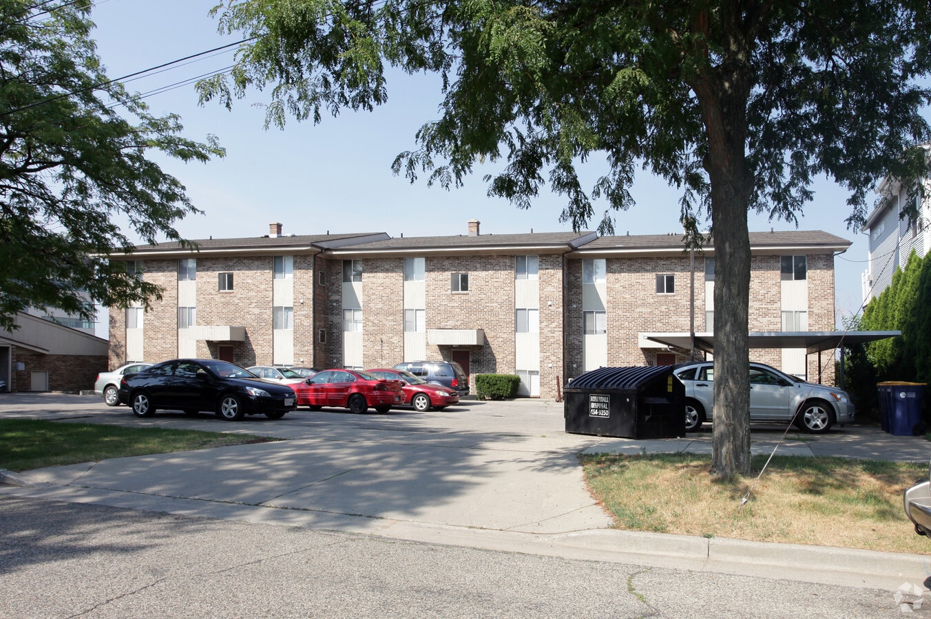 Photo - 501 Fairview Ave NE