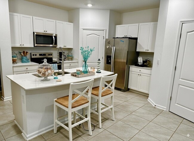 Photo - 303 Redbud Rd