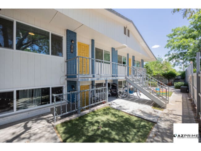 Building Photo - Gracefully Nestled in Mesa's Historic Temp... Rental