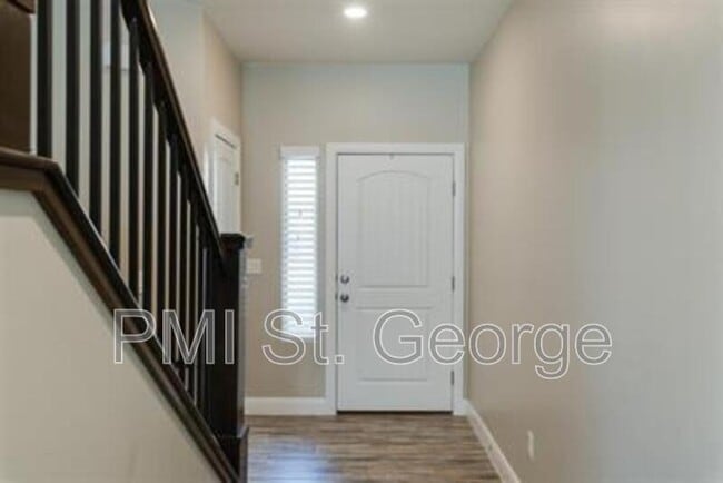 Photo - 1001 W Curly Hollow Dr