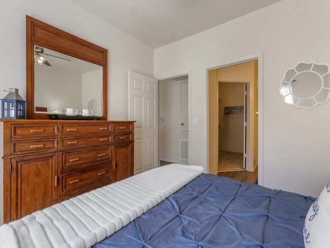 Canyon Ridge Apartments