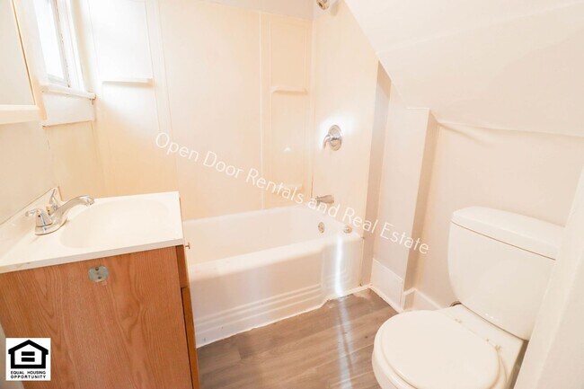 Photo - 824 Huestis Ave Unit Apt A