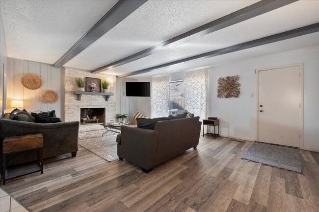 Photo - Fully Furnished Rental!!